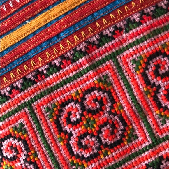 Patterned wallet - Picture 3 of 3